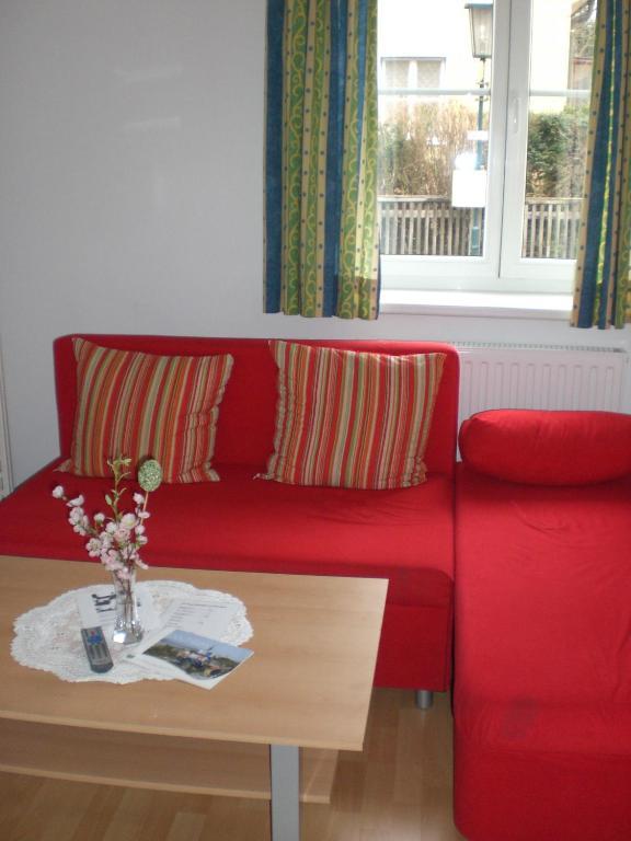 Privatzimmer Familie Wagner Poechlarn Room photo